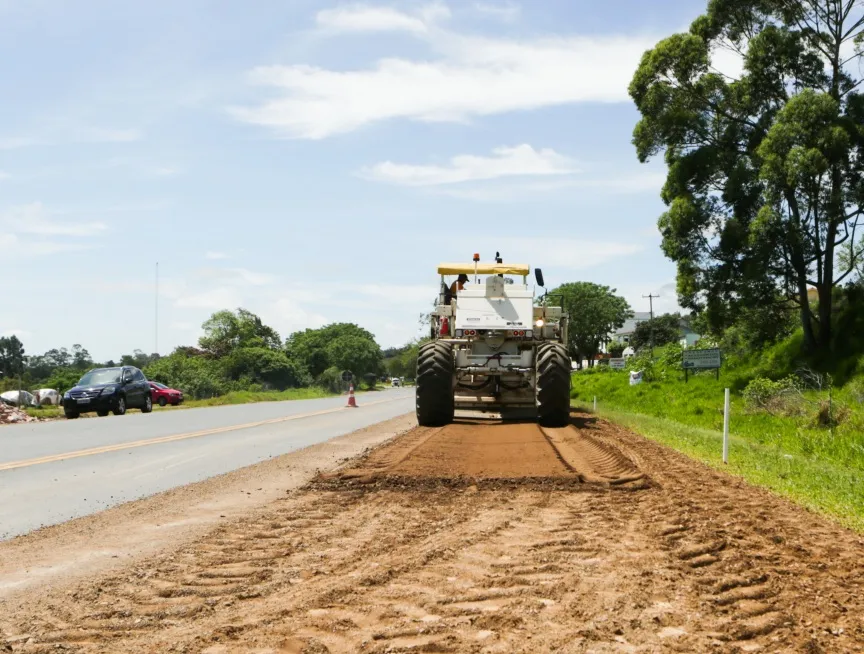 EGR realiza obras e manutenção em rodovias do Vale do Paranhana nesta semana